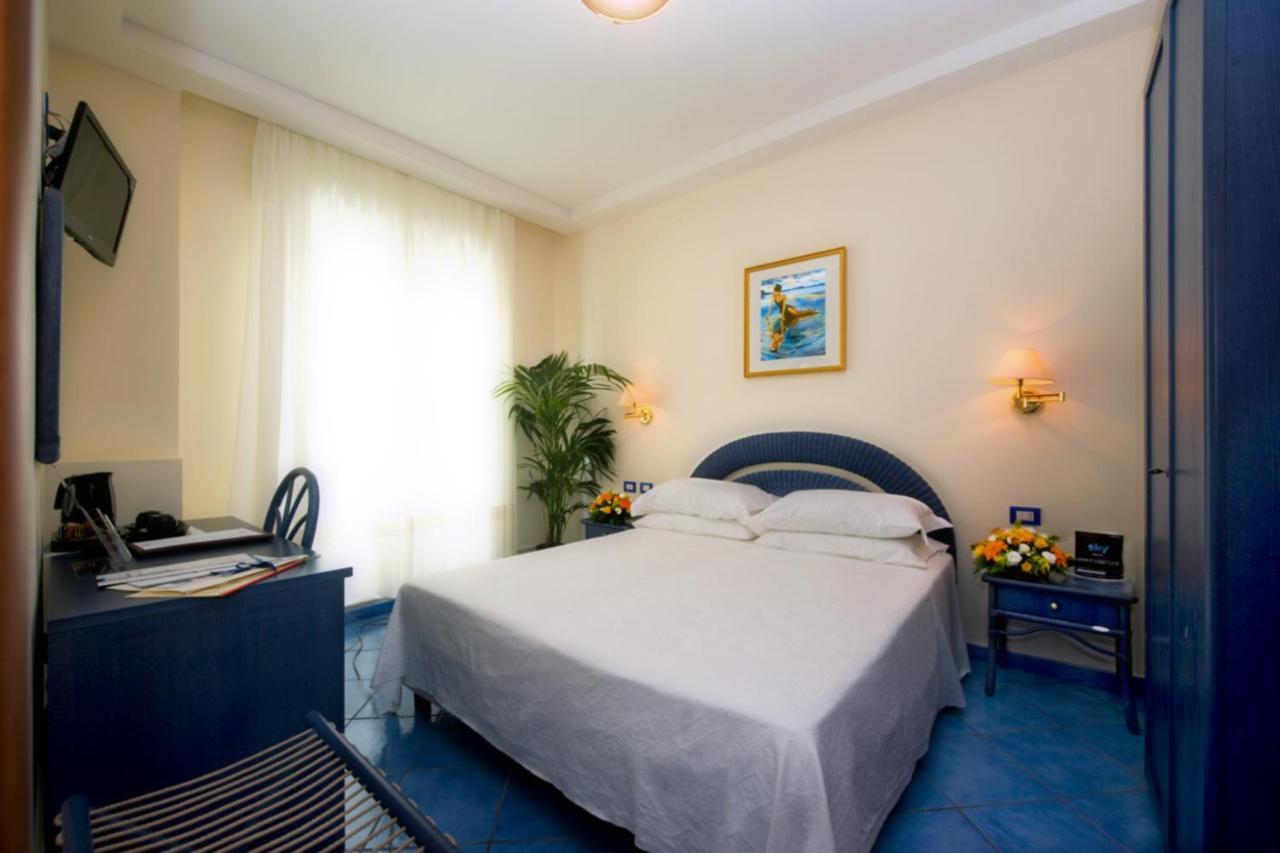 Hotel Pensione Reale 마이오리 객실 사진