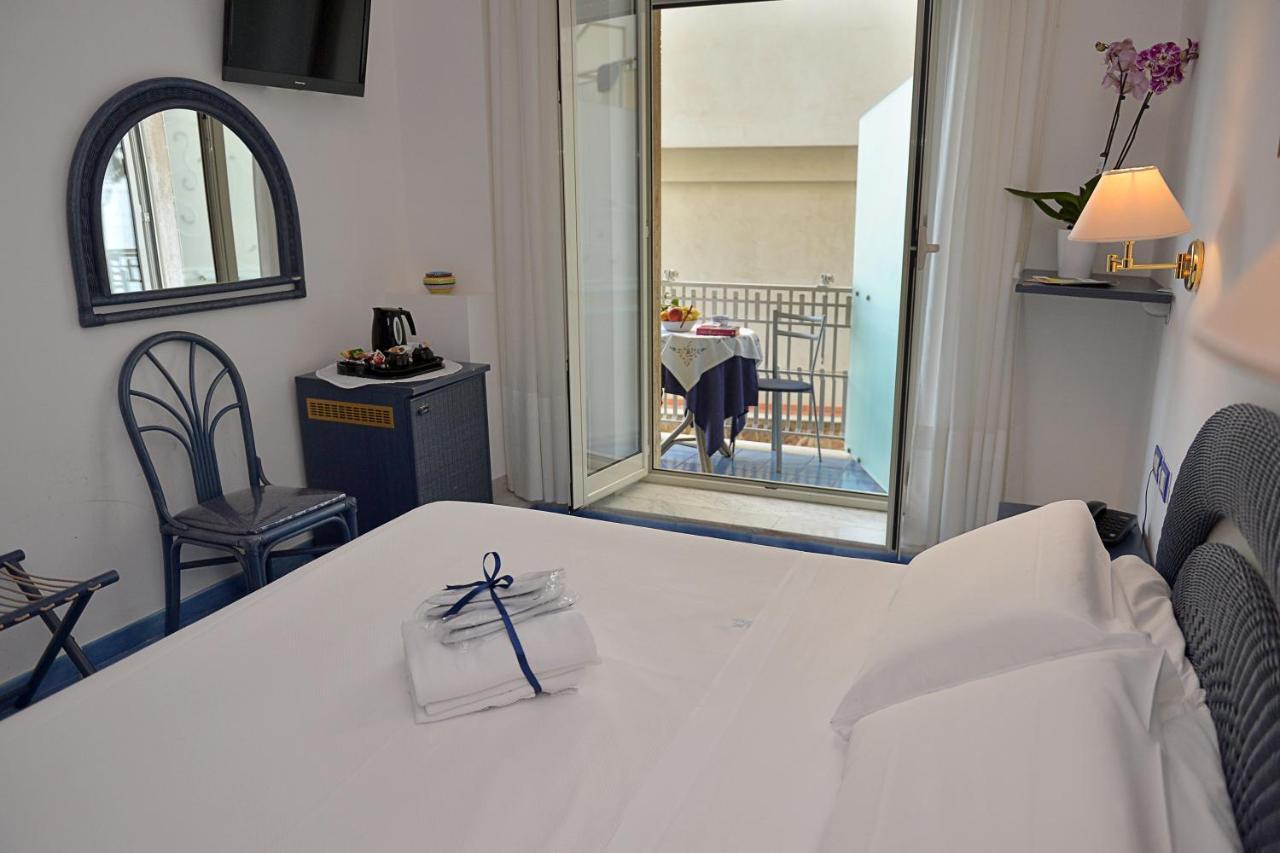 Hotel Pensione Reale 마이오리 외부 사진